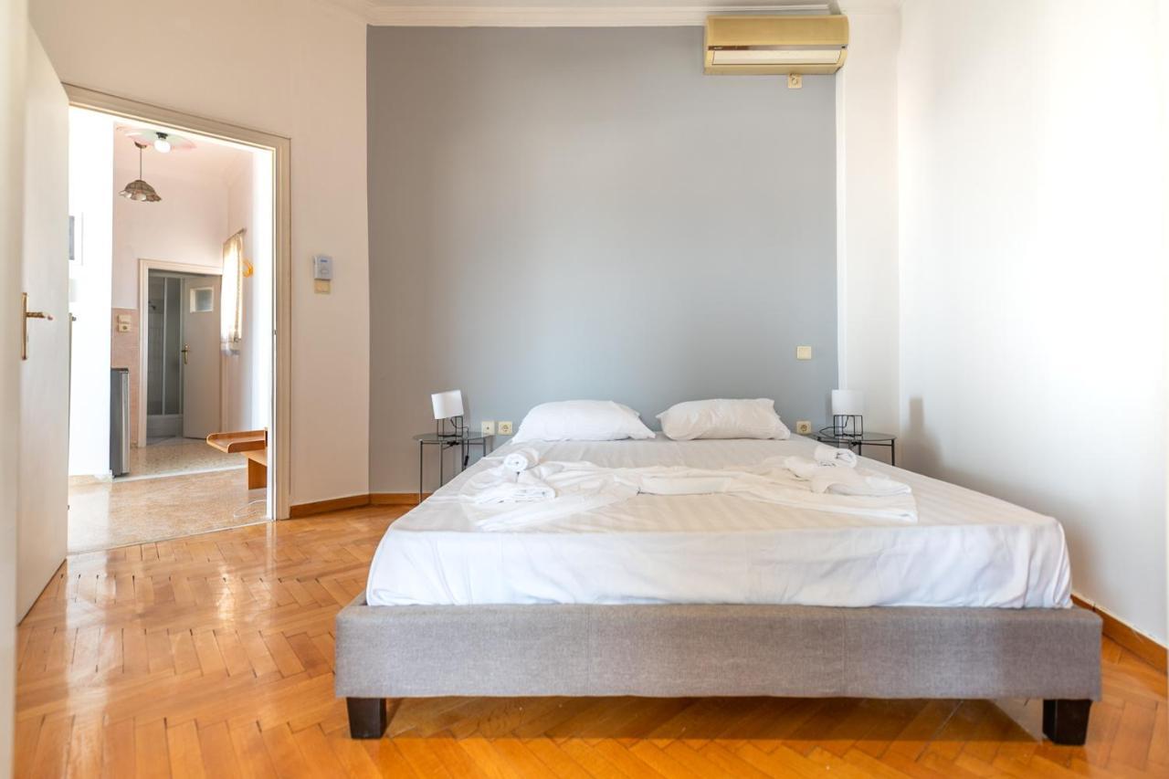 Penthouse Under Acropolis Hill Appartement Athene Buitenkant foto