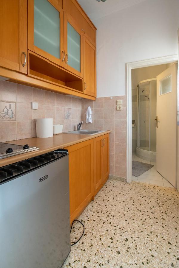 Penthouse Under Acropolis Hill Appartement Athene Buitenkant foto